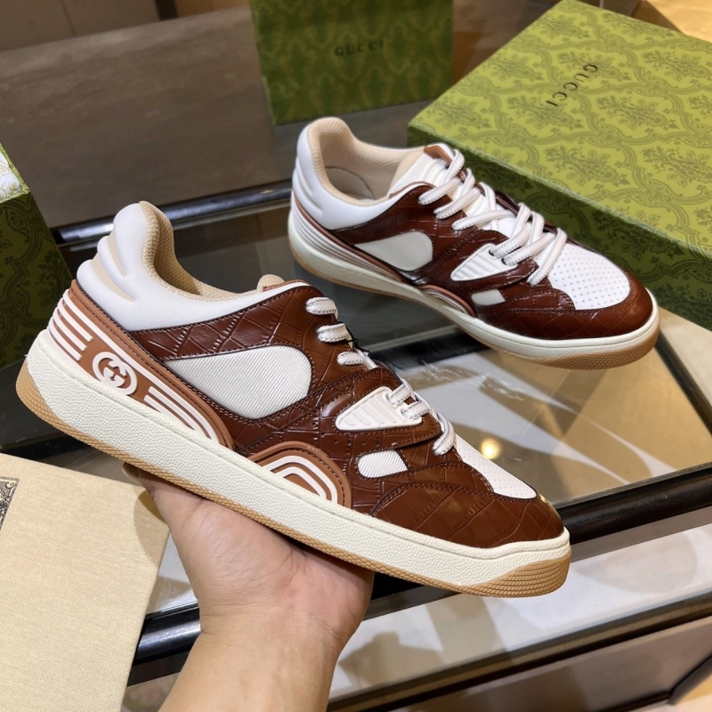 G*u*i casual shoes